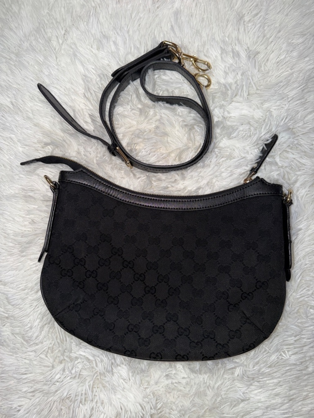 authentic Gucci Web Black Canvas Crossbody Bag - Picture 2 of 12